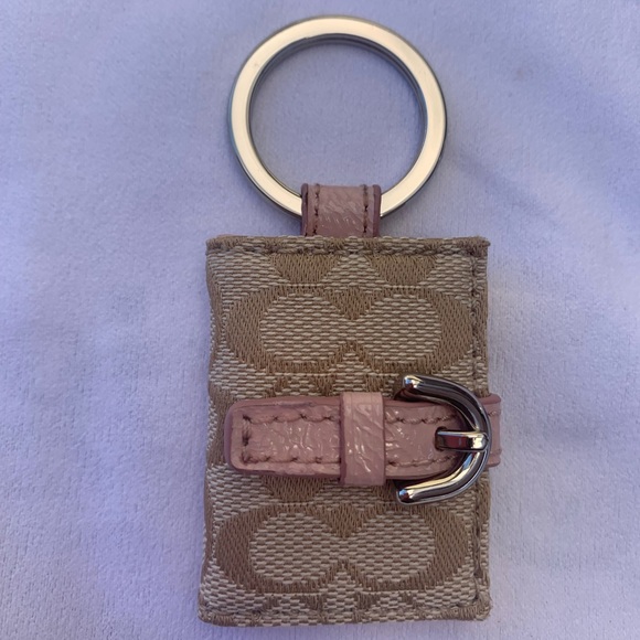 Vintage Coach Key Chain - Picture 2 of 6